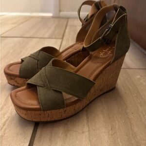 Women's Olive Wedge Sandals